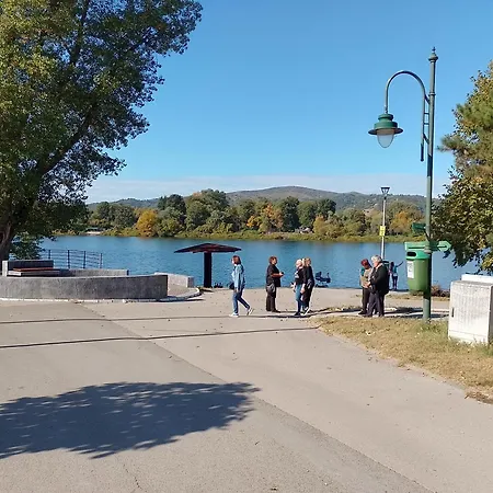 Elit Srebrno Jezero Veliko Gradište