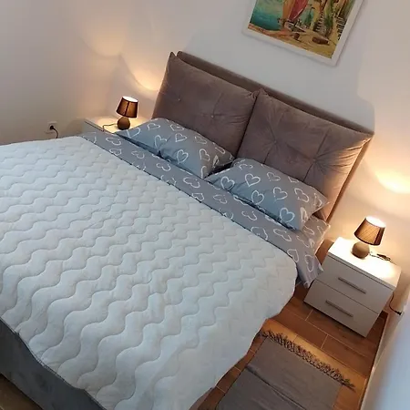 Elit Srebrno Jezero Apartment *
