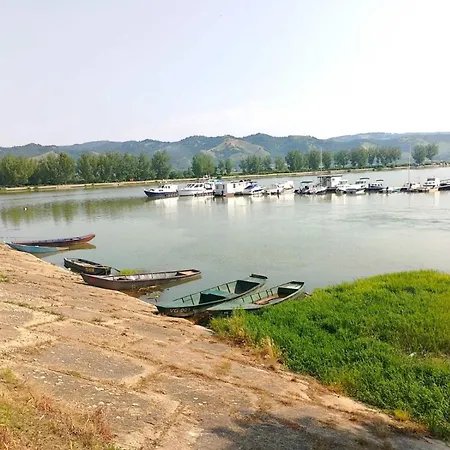 Elit Srebrno Jezero Apartment *